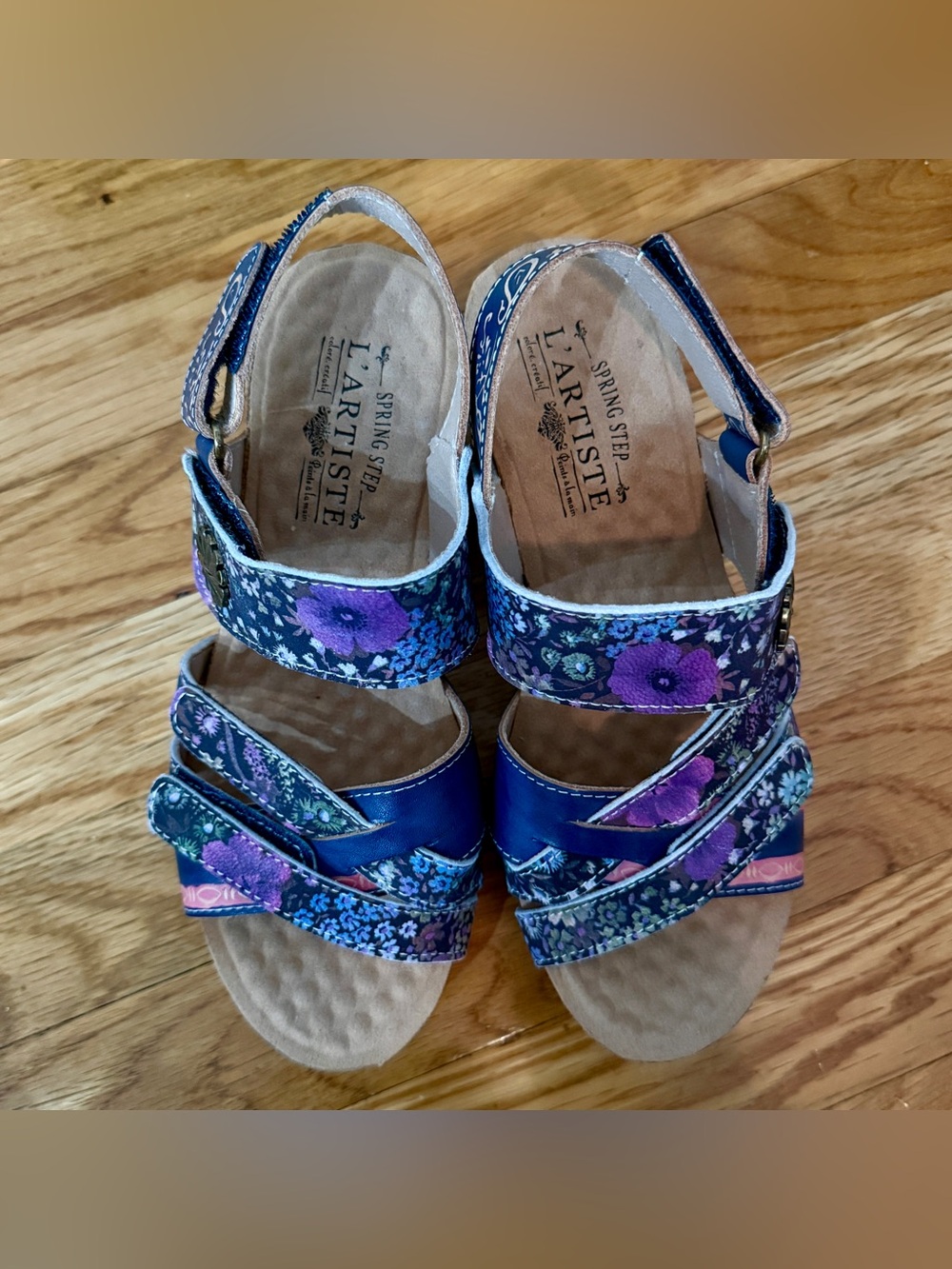 L’Artiste Spring Step Rolzah Floral Wedge Sandals Navy Multi 6.5-7 NWT - Picture 9 of 12
